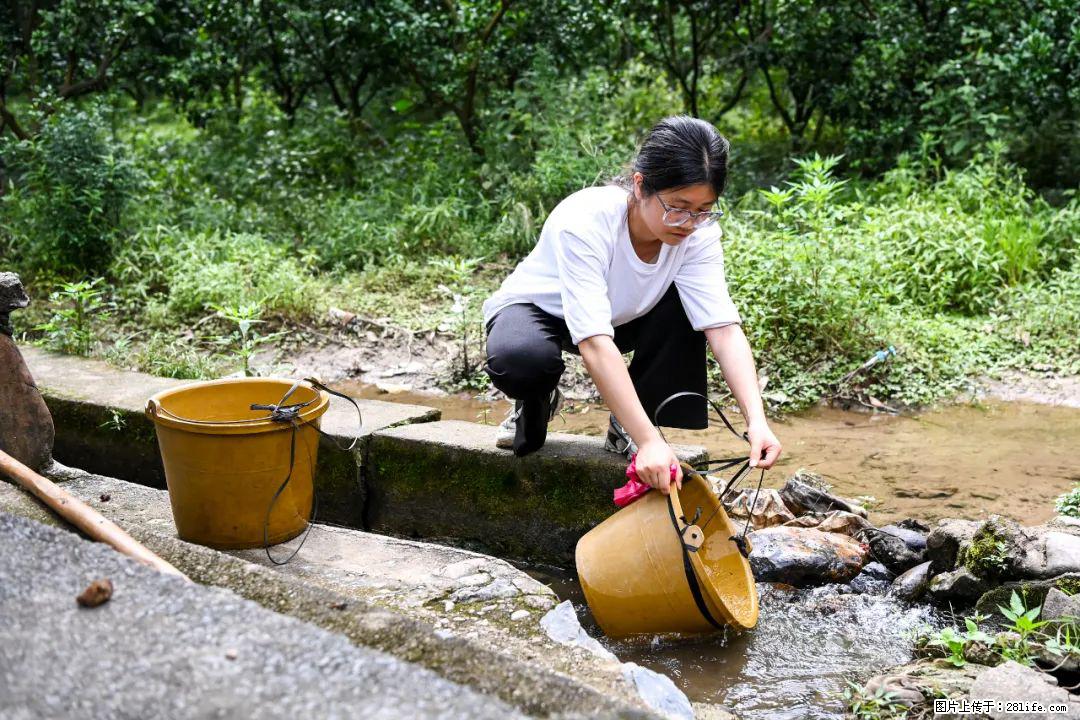 全网追的“扁担女孩”，找了一份暑假工，时薪12元 - 银川生活资讯 - 银川28生活网 yinchuan.28life.com